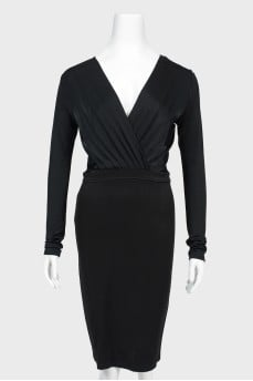 V-neck bodycon dress