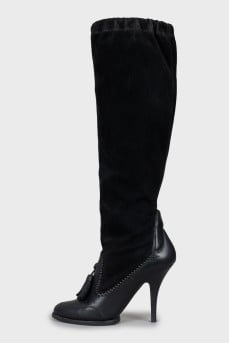 Suede and leather boots with tassels