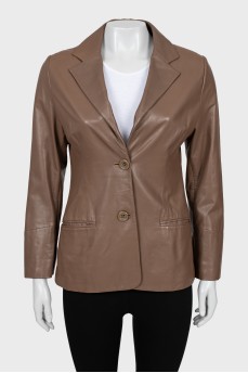 Leather jacket with fitted cut
