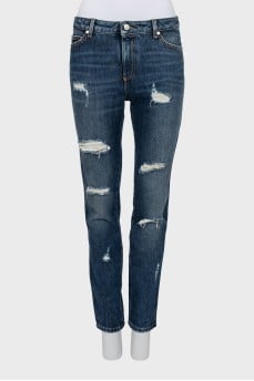 Blue jeans with a ripped effect