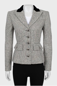 Fitted jacket with metal buttons