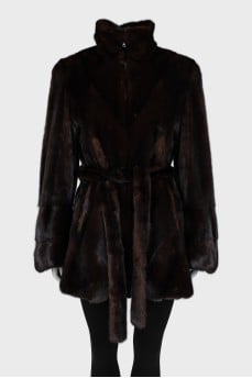 Loose-fitting fur coat with a belt