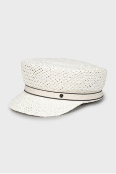 Abby cap with tag