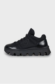 Men's boots with a relief sole