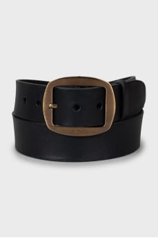 Men's leather belt with tag
