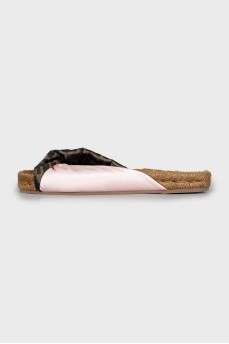 Textile flip-flops with woven soles