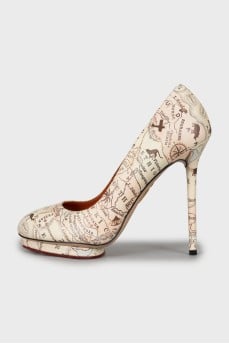 Leather stiletto heels with print