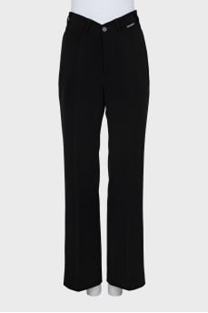 V-waist palazzo pants