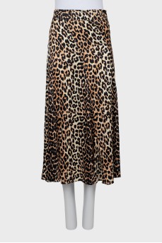 Silk skirt in animal print