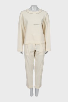 Wool suit with contrasting seams