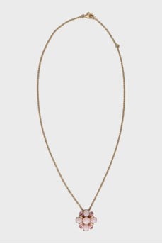 Flower shaped diamond pendant