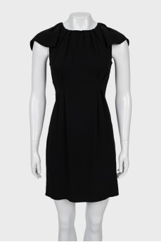 Fitted short sleeve mini dress