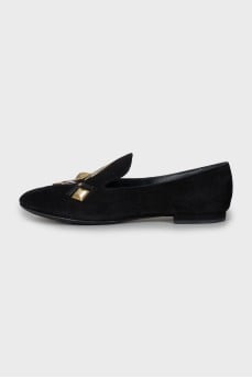 Suede shoes with decor