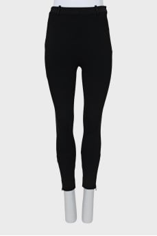 Slim fit trousers with a high waist