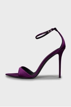 Textile sandals with tag