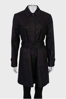 Short fitted coat