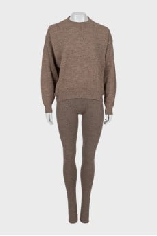 Knitted suit made of wool and alpaca