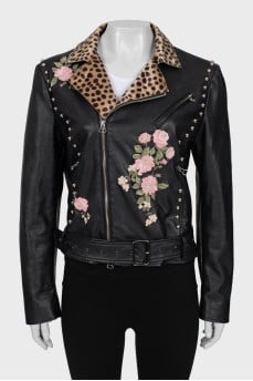 Leather jacket with print on the collar