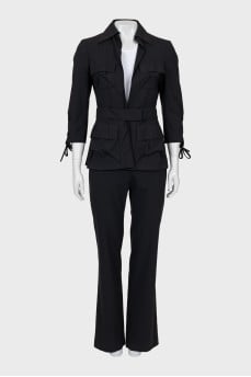 Wool suit with patch pockets