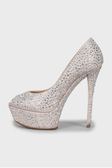 Stiletto heels decorated with rhinestones