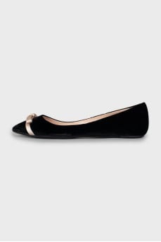 Velour ballet flats with bow