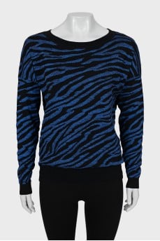 Loose sweater in animal print