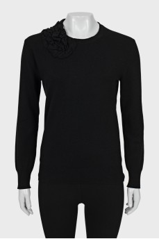 Black jumper with collar decoration