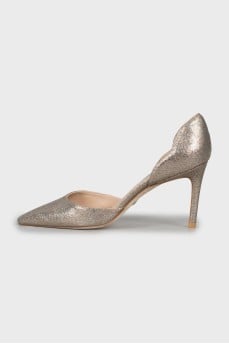 Shiny Pointed Toe Shoes