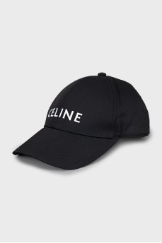 Black cap with embroidered logo