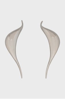 Wavy earrings in silver color
