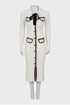 Knitted dress with patch pockets