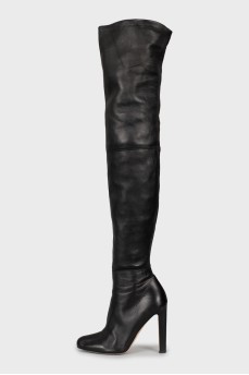 Black high heeled boots
