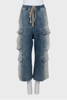 Cargo jeans with elastic waistband