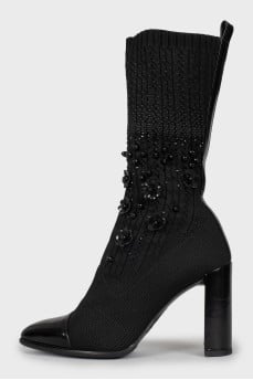 Textile ankle boots decorated with beads