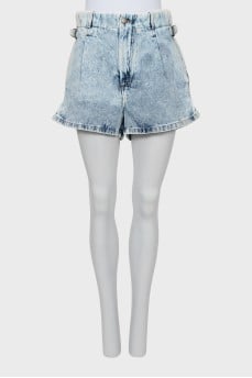 Fitted Denim Shorts