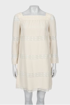 Straight dress with lace inserts