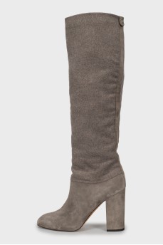 Suede and fabric boots with heels