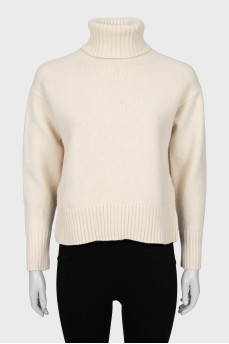 Wool and cashmere sweater