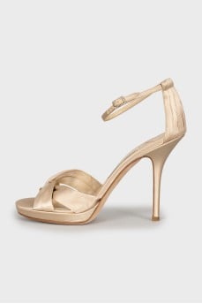 Stiletto heel sandals with rhinestone clasp