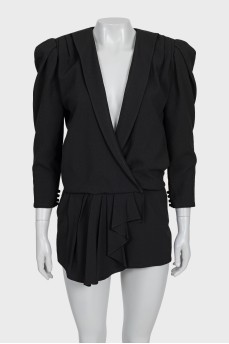 Jumpsuit decorated with frill