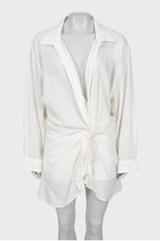 White dress with relief pattern
