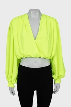 Short blouse decorated with drapery