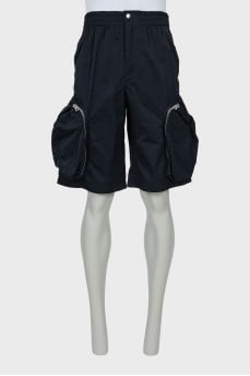 Men's blue shorts with pockets