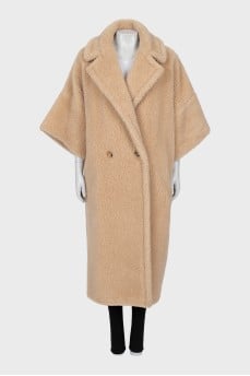 Wool fur coat with button fastening