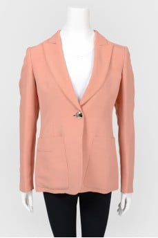 Loading jacket with overhead pockets