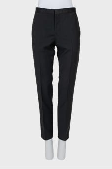Men's wool trousers with arrows