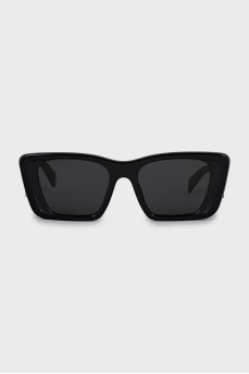 Wide frame sunglasses