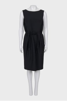 Wool dress with belt