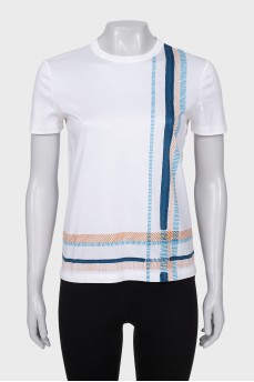 Straight cut printed t-shirt