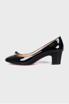 Leather shoes with studded toes